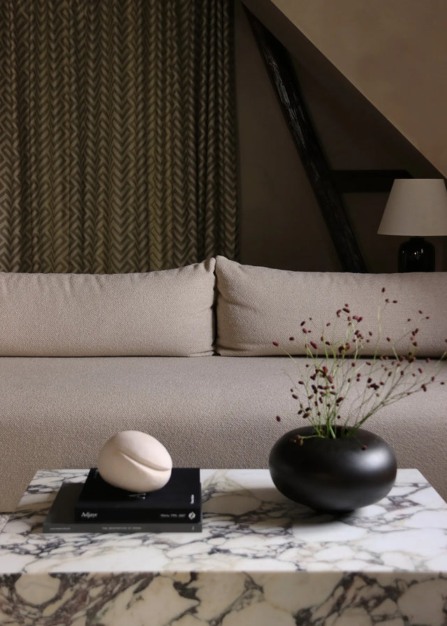 Surround Vase