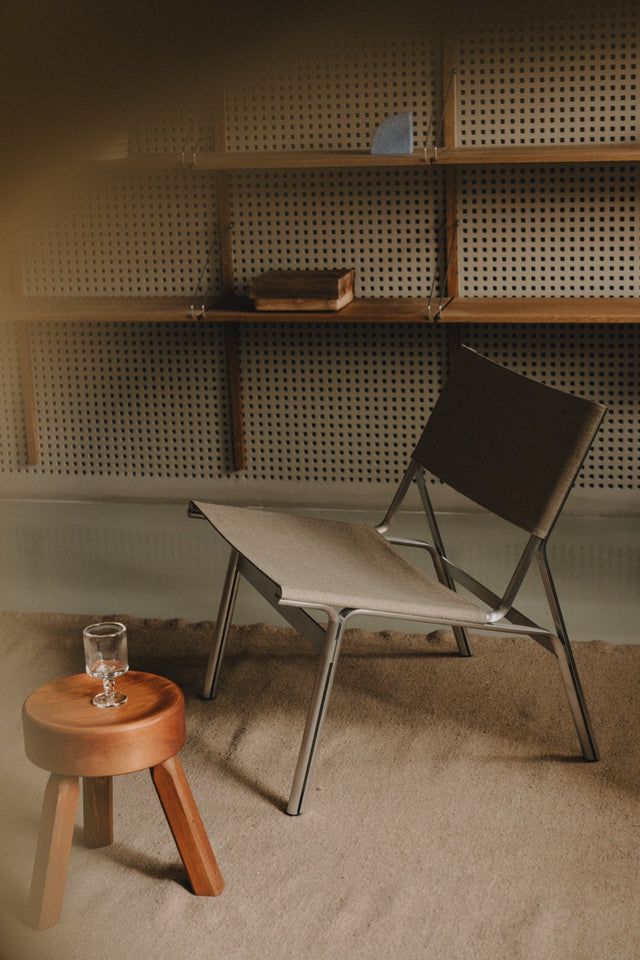 AML Stool | Pine