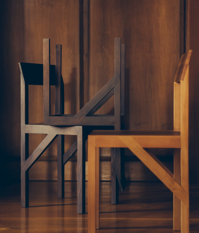 Bracket Chair | Dark Brown Ash