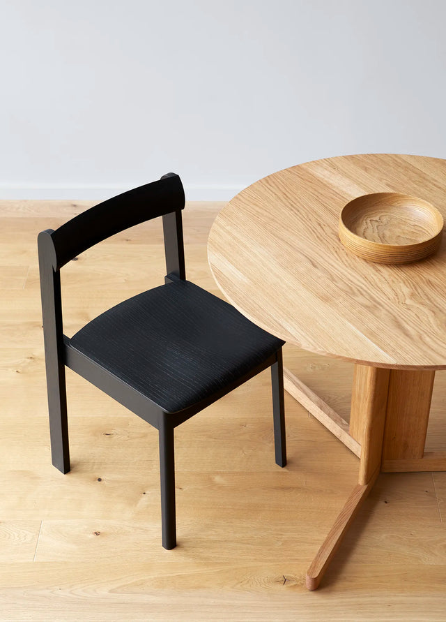 Trefoil Tisch