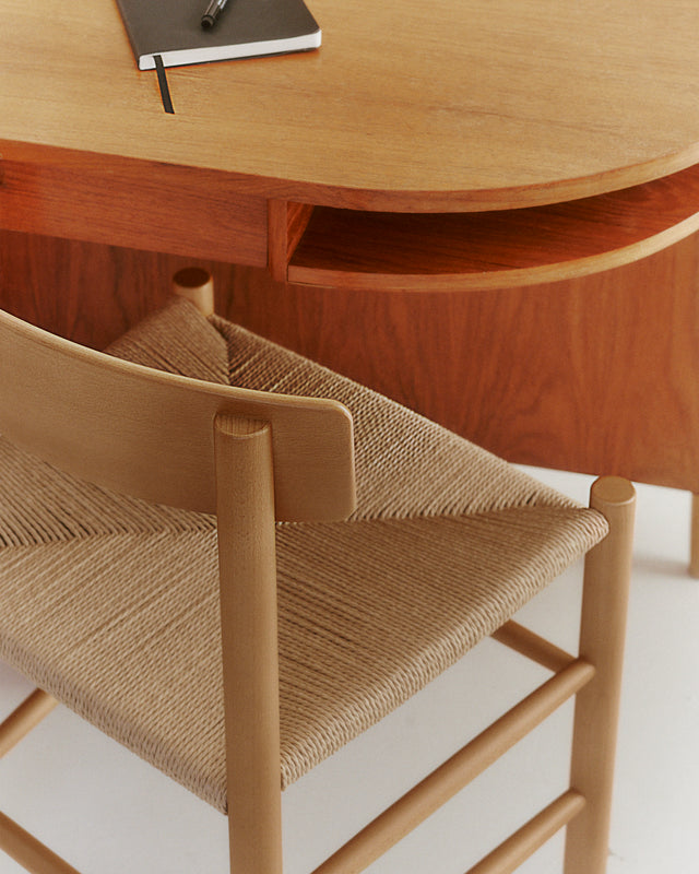 J39 chair | vintage lacquered