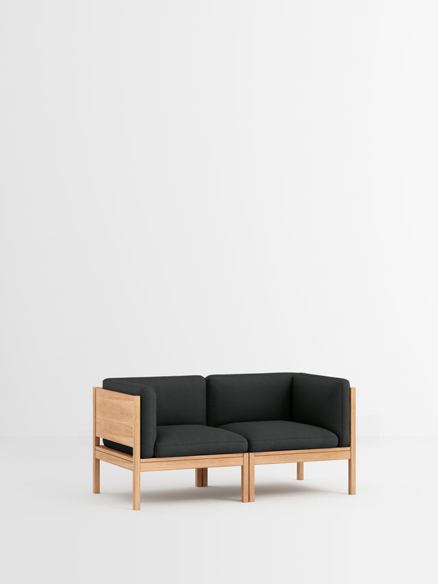 Moebe Sofa | 2-seater with side rests