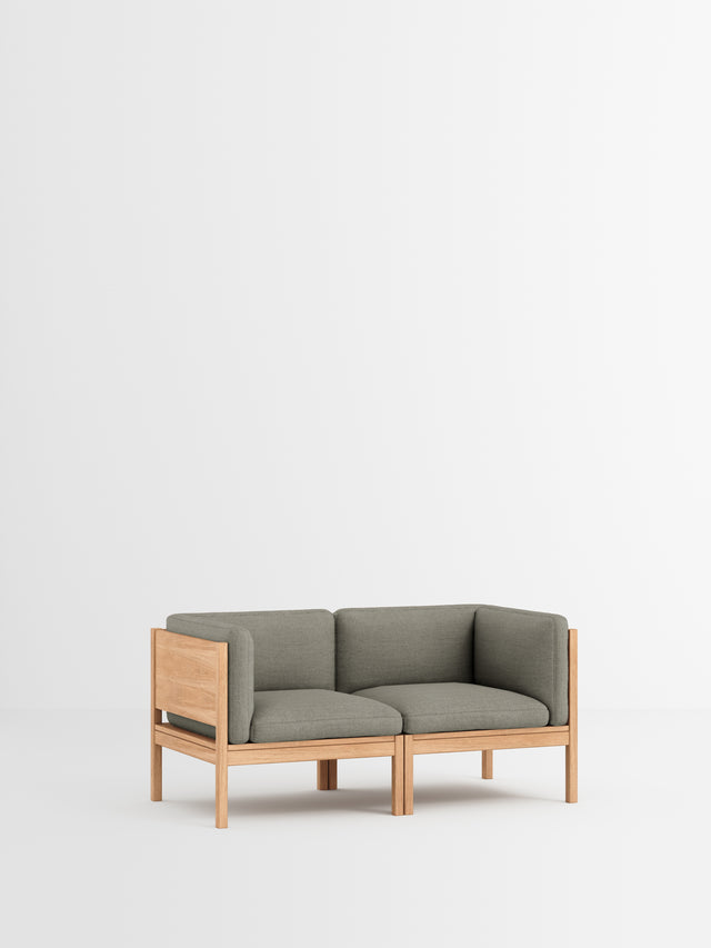 Moebe Sofa | 2-seater with side rests