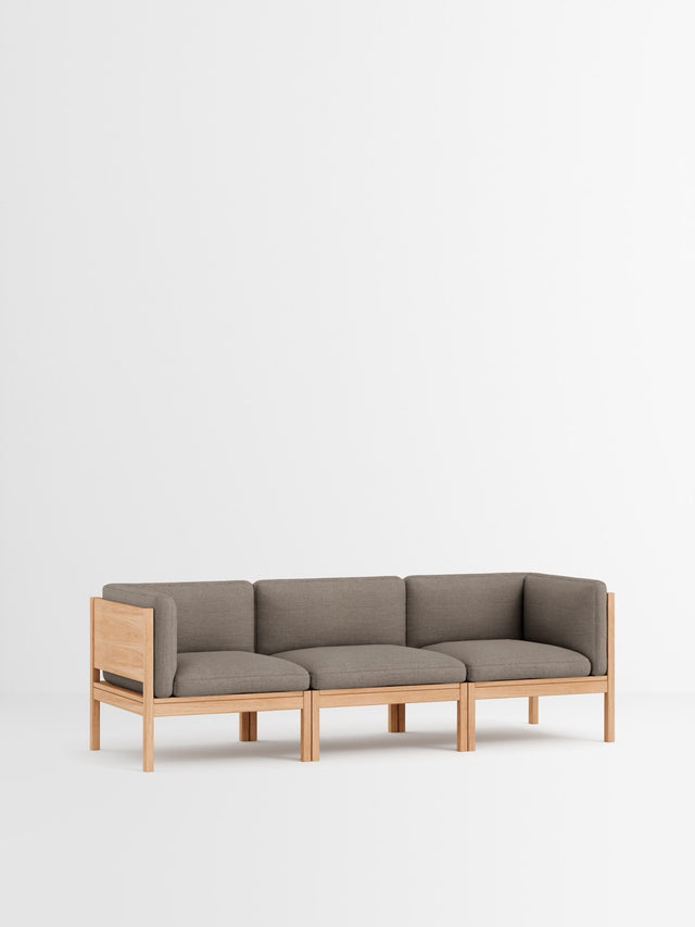 Moebe Sofa | 3-seater with side rests