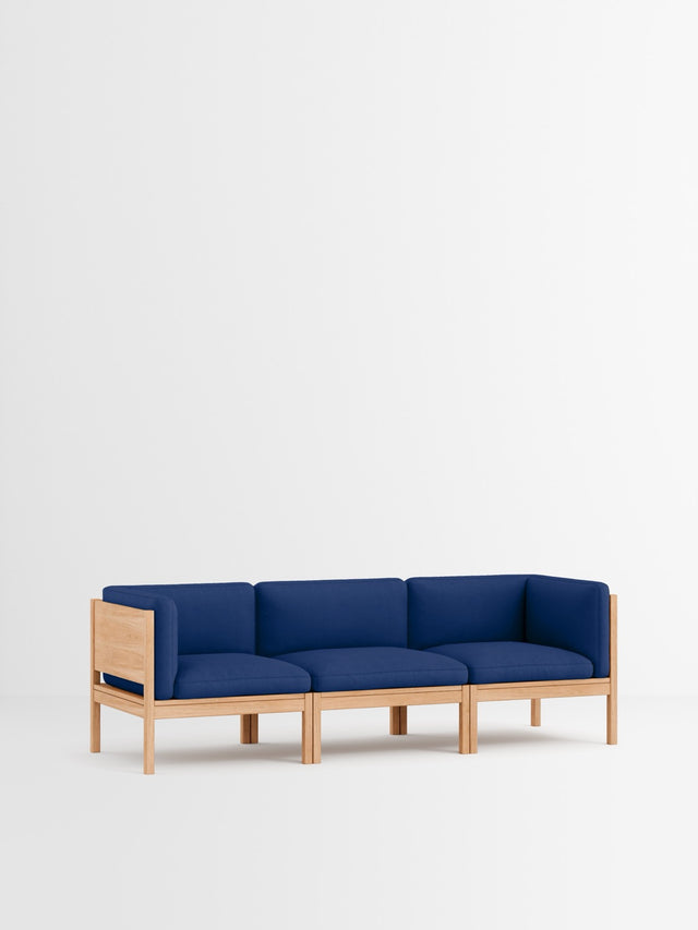 Moebe Sofa | 3-seater with side rests