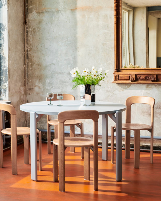 Dining table | Rey