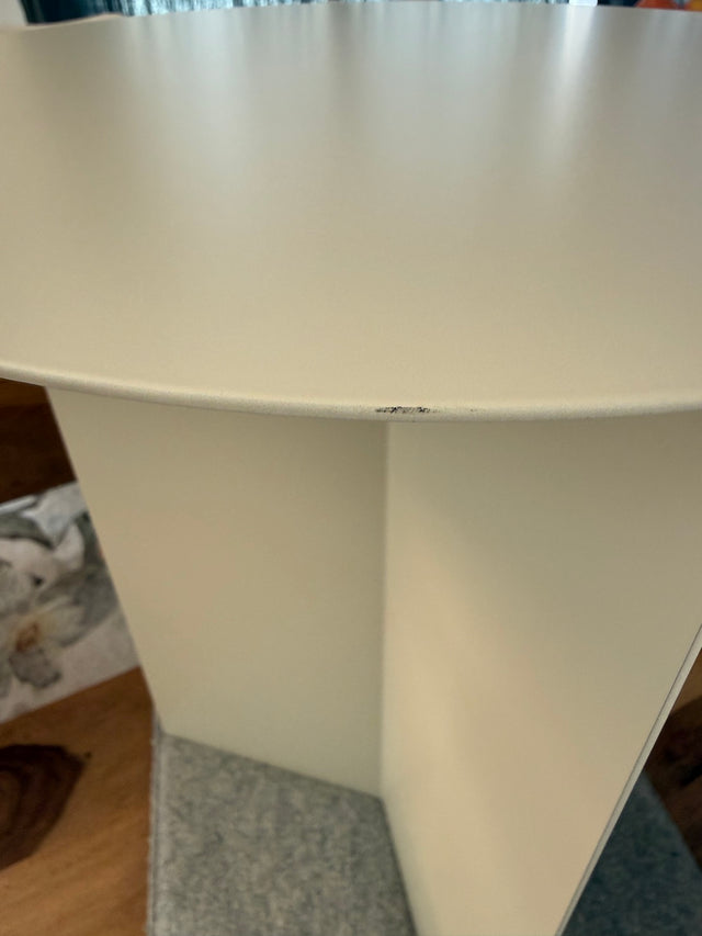 Beistelltisch | Slit Table | hoch B-Ware