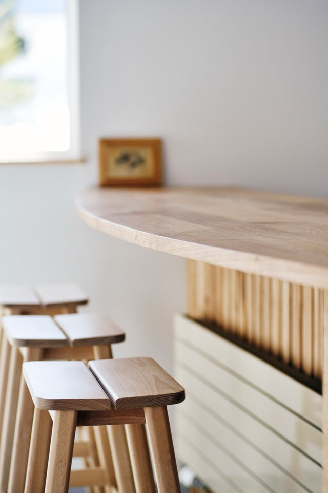 Bar Hocker | Angle