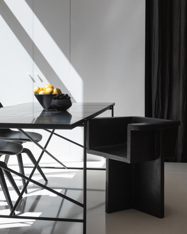 Chair with armrests | Brutus
