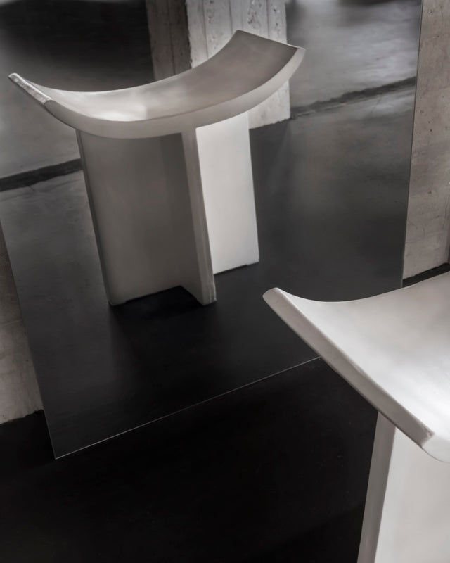 Hocker | Brutus