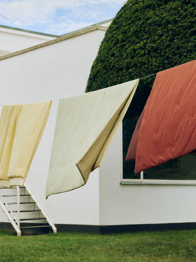 Blanket | Air Quilt Iron Red