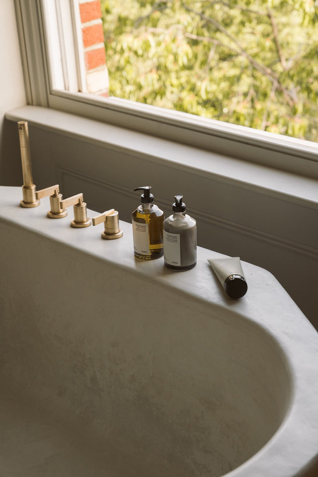 Body Scrub Tube | Apothecary | 200 ml