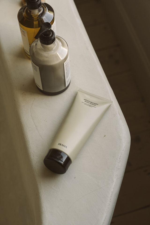 Body Scrub Tube | Apothecary | 200 ml