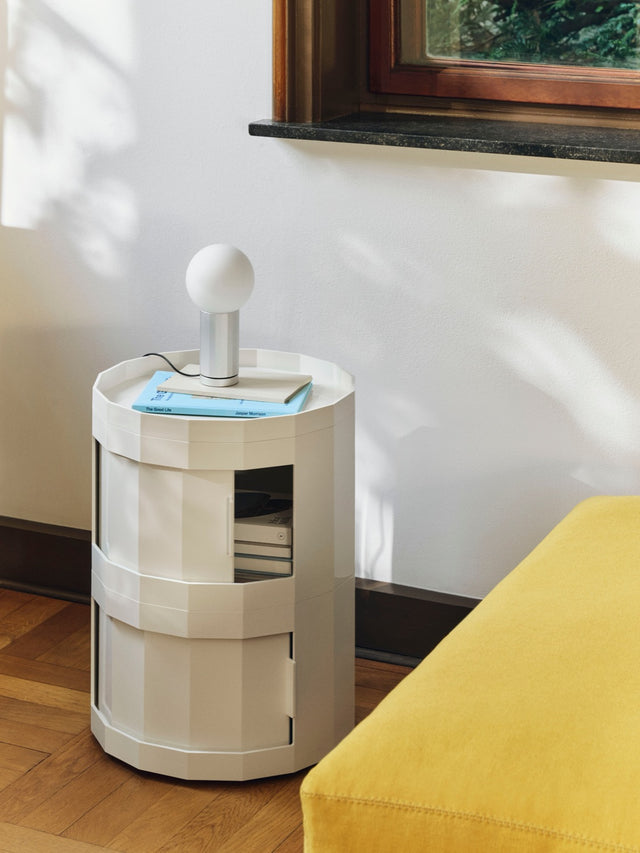 Tischleuchte | Turn on Table Lamp Aluminium