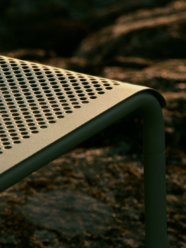 Outdoorbank | Dapple