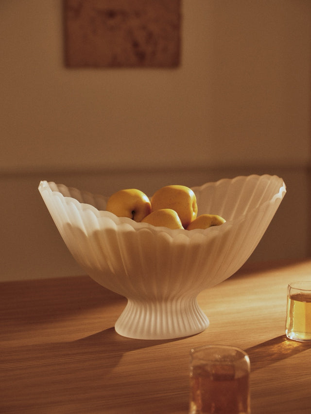 Schale | Fountain Centerpiece | Frosted
