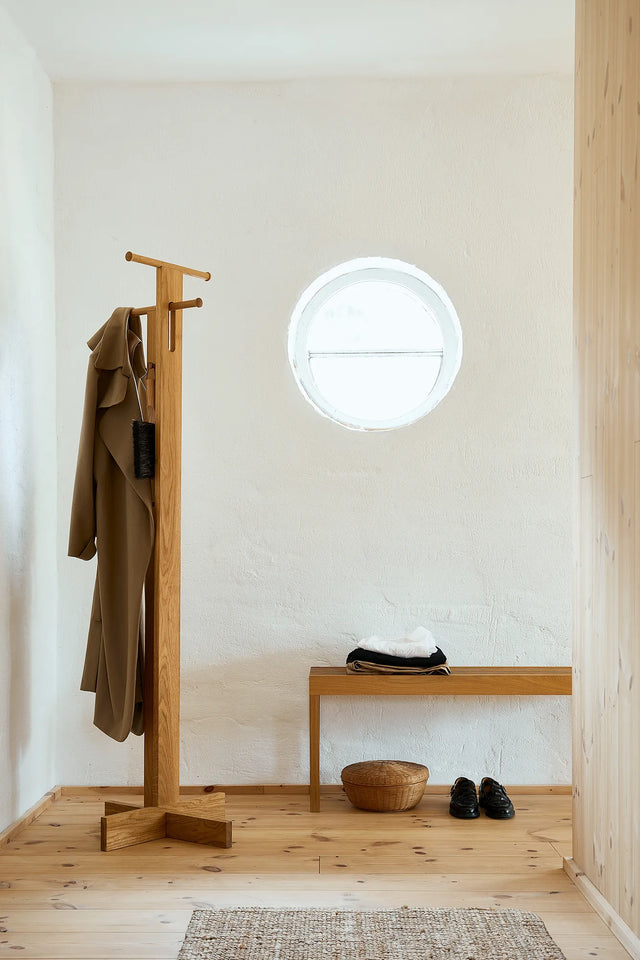 foyer coat rack