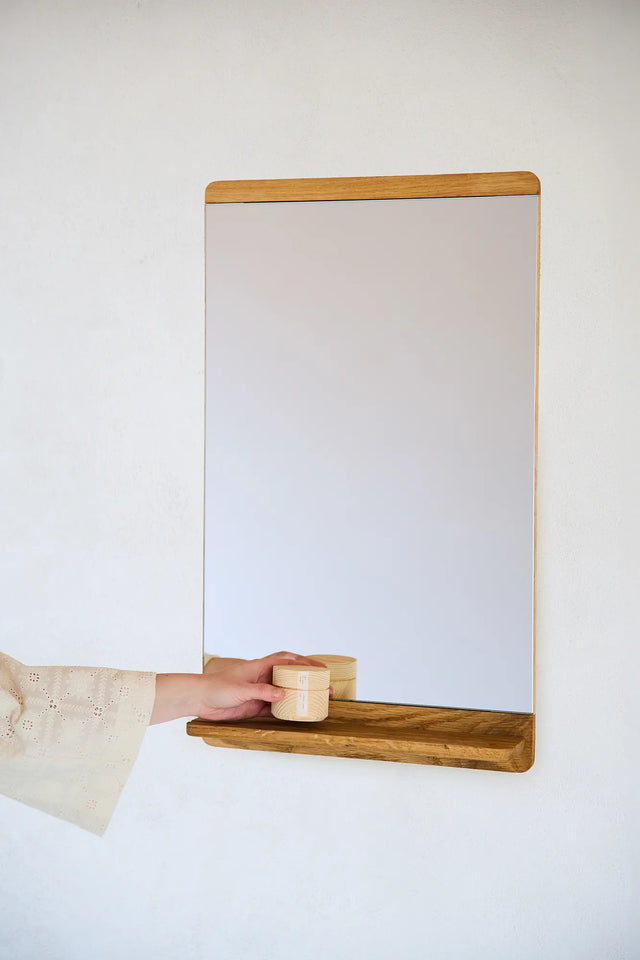 Rim wall mirror