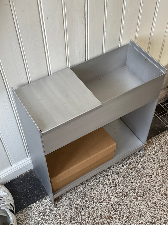 Regal | Lager Plant Box With Shelf + Auflegeplatte- Aluminium | B-Ware