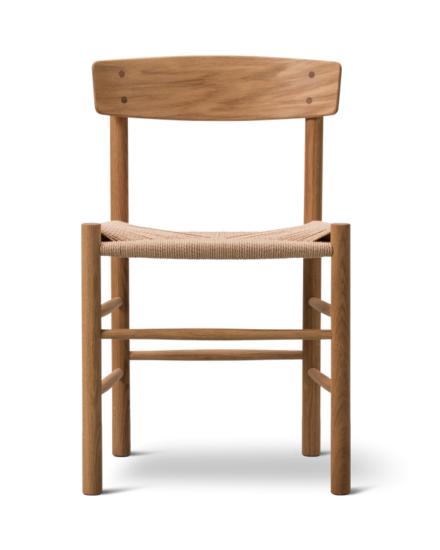 J39 chair | oiled oak