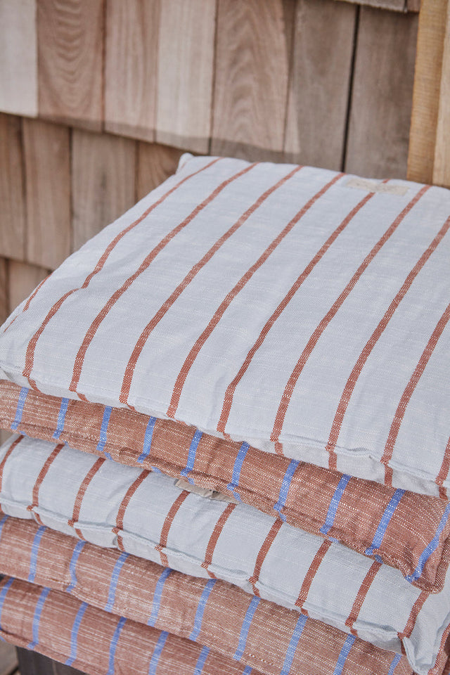 Outdoor Kyoto Cushion Square | Clay