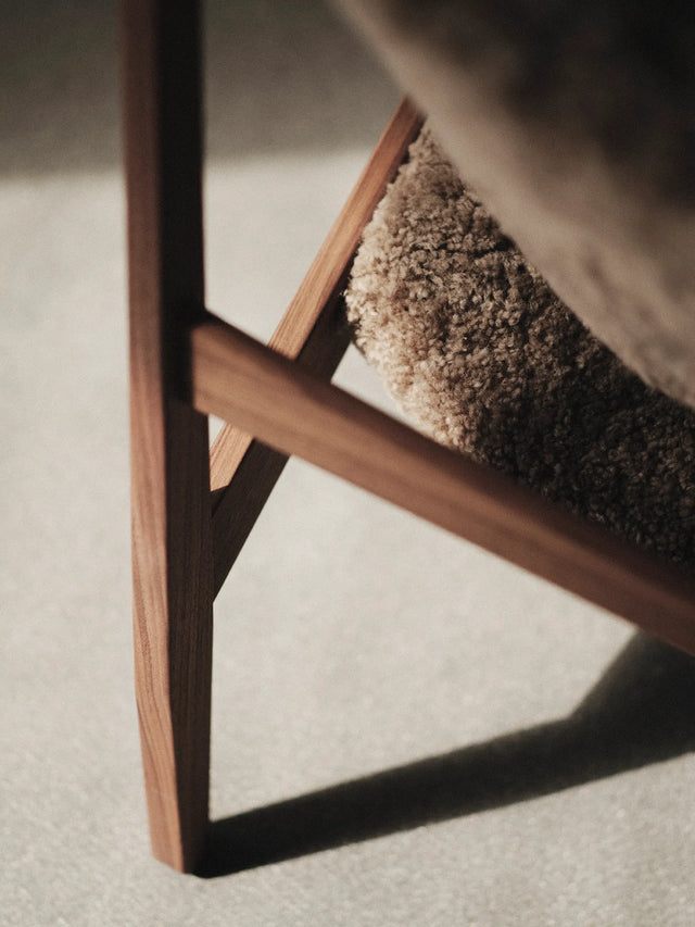 Knitting Lounge Chair | Sheepskin