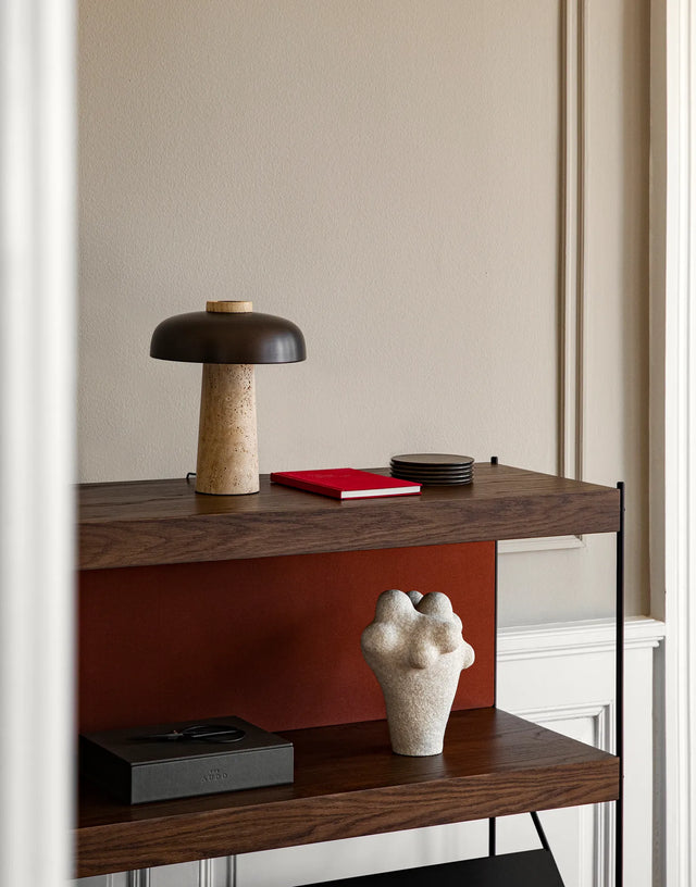 Reverse table lamp