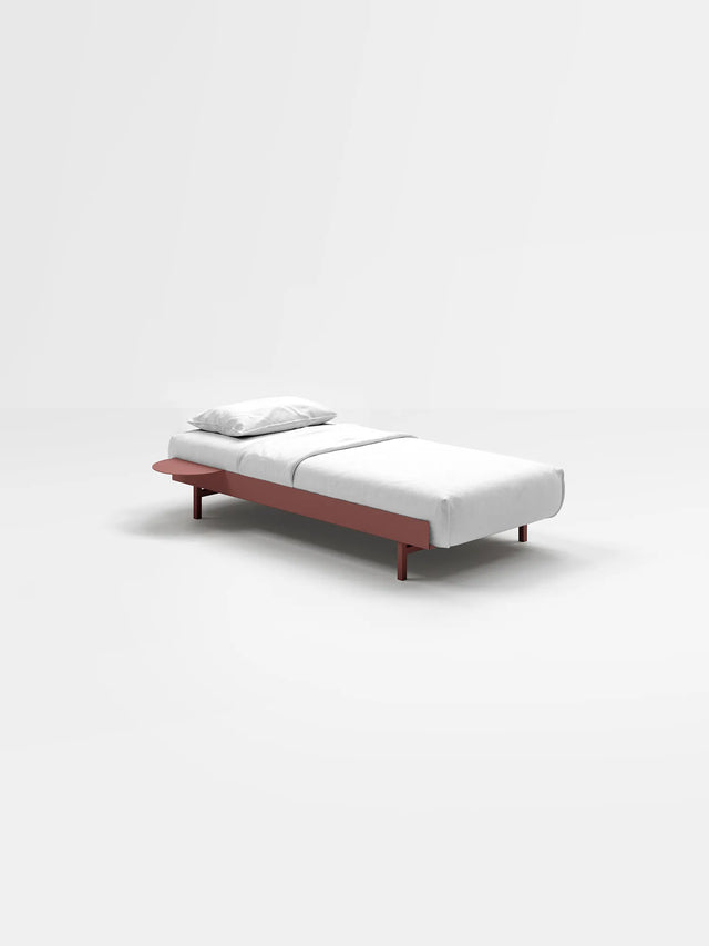 MOEBE bed 90cm low