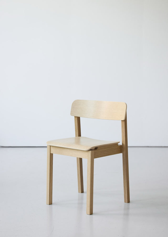 Everyday Chair | Eiche lackiert
