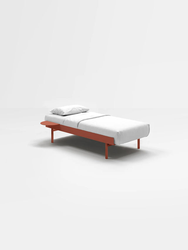 MOEBE bed 90cm high