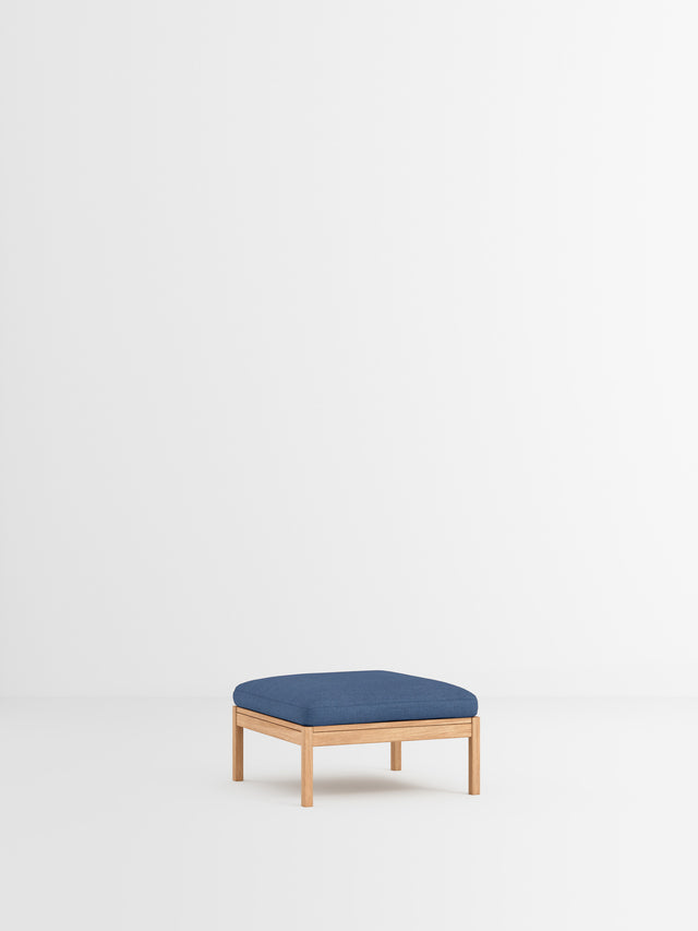 Moebe Sofa | Ottoman – Re-Wool 2 - 767 / Eiche natur