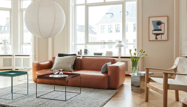 Couchtisch | Tray Table