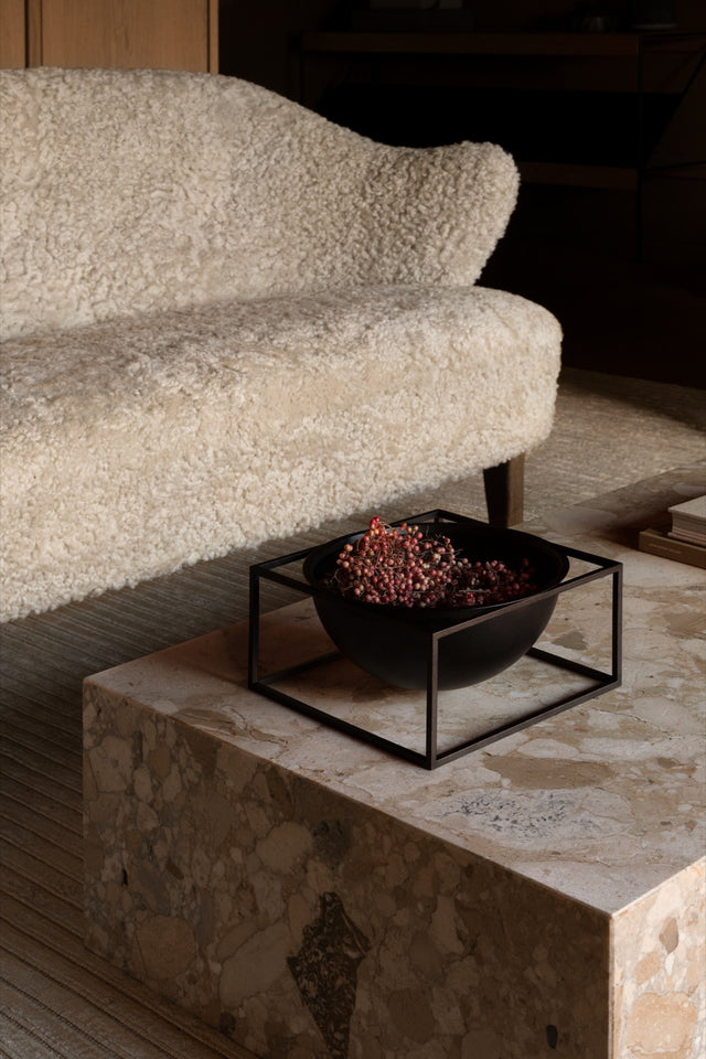 Sofa | Ingeborg | Schaffell