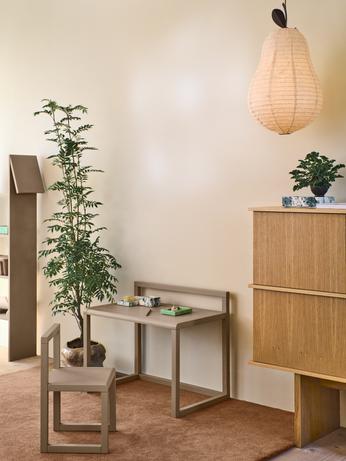 Little Architect Stool - Cashmere